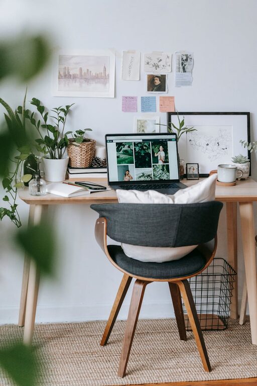 Tips for Creating a Cozy and Functional Home Workspace